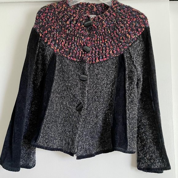 Curio Bell Sleeve Button Cardigan Sweater Boucle Collar Jacket MP Gray Black - Picture 3 of 11